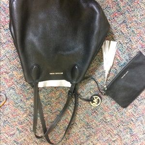 MICHAEL KORS black large handbag